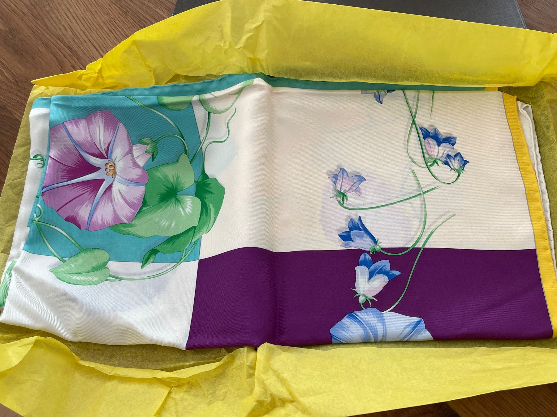 Foulard & Sciarpe: Patek Philippe Foulard 2010, silk – Usato da Oberwil BL venduto da cocopalm1068