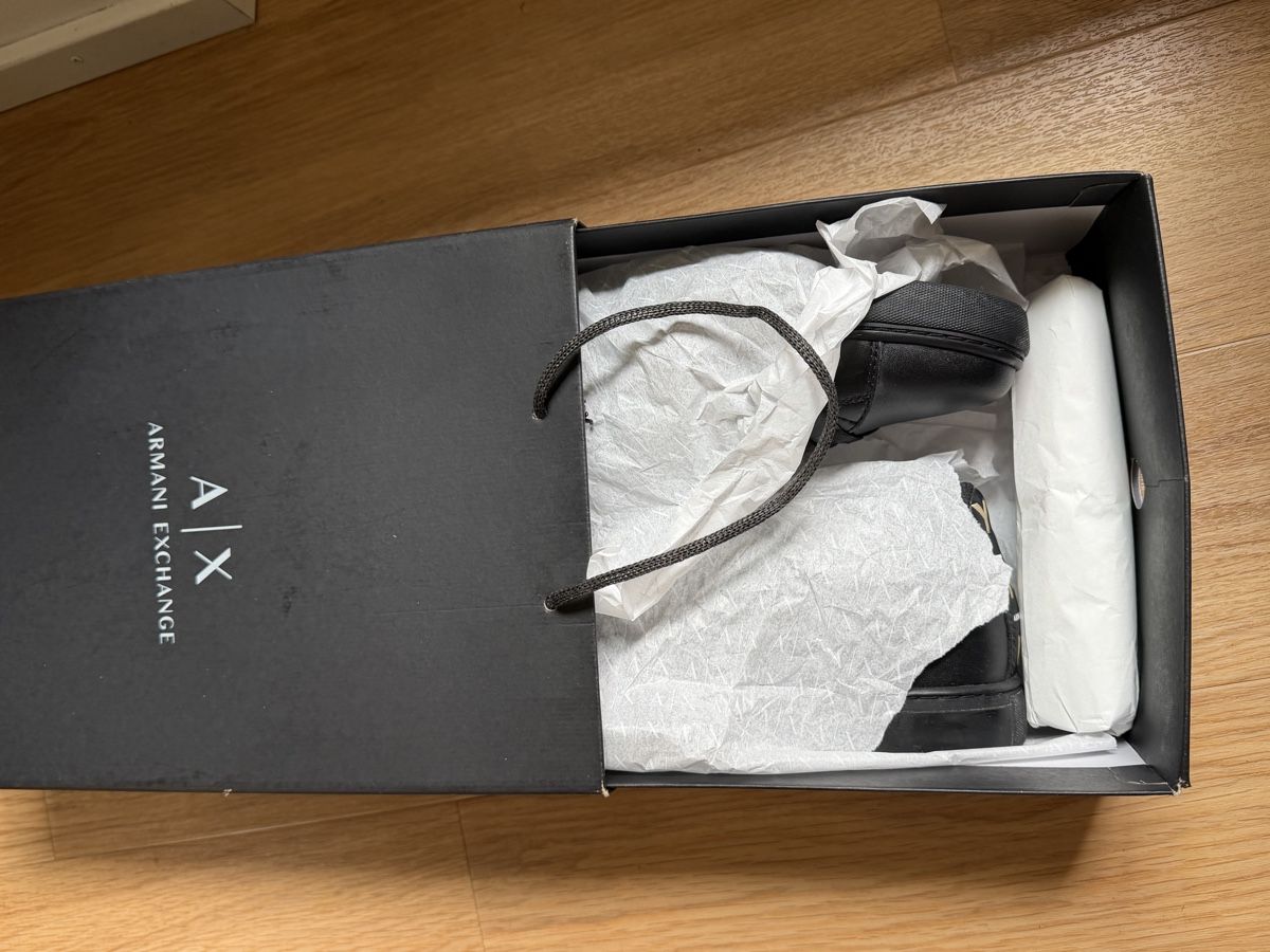 Armani Scarpe da uomo: Armani Exchange A|X Sneaker Schwarz Gr. 43 mit Originalbox – Nuovo e nell'imballaggio originale da Luzern venduto da pes_z8wz 4