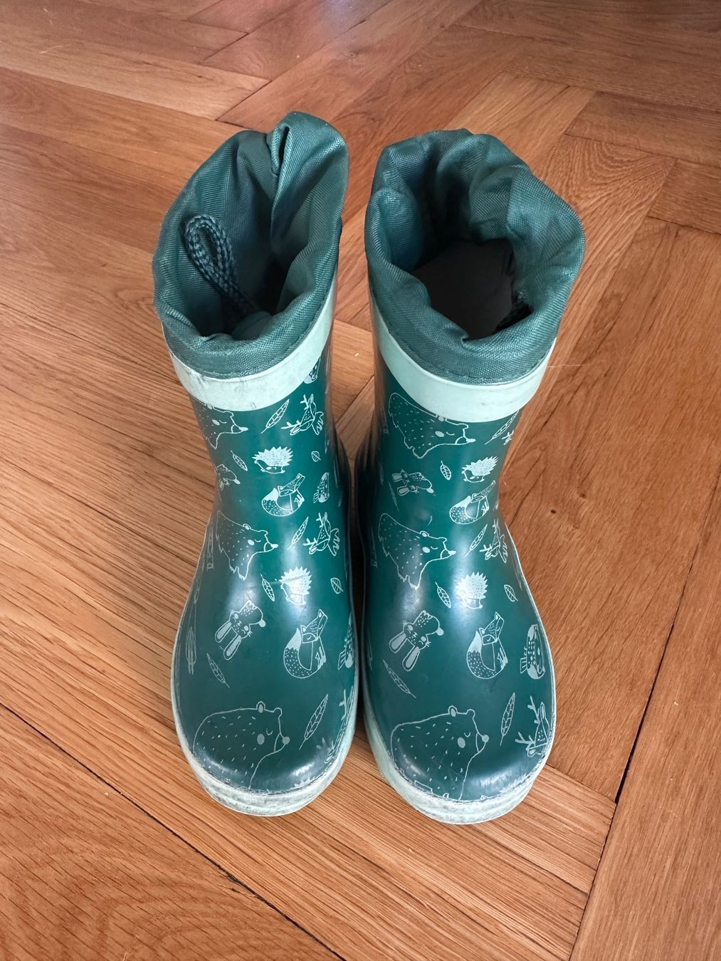 Scarpe per ragazzi: Gut erhaltene Kinder Gummistiefel, Gr. 22 – Usato da Zürich venduto da Kaimark