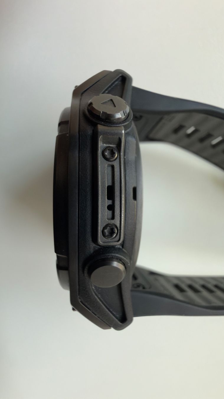 Fenix Smartwatch: GARMIN Fenix 8 Solar Sapphire – Usato da Kirchlindach venduto da Biberman 3