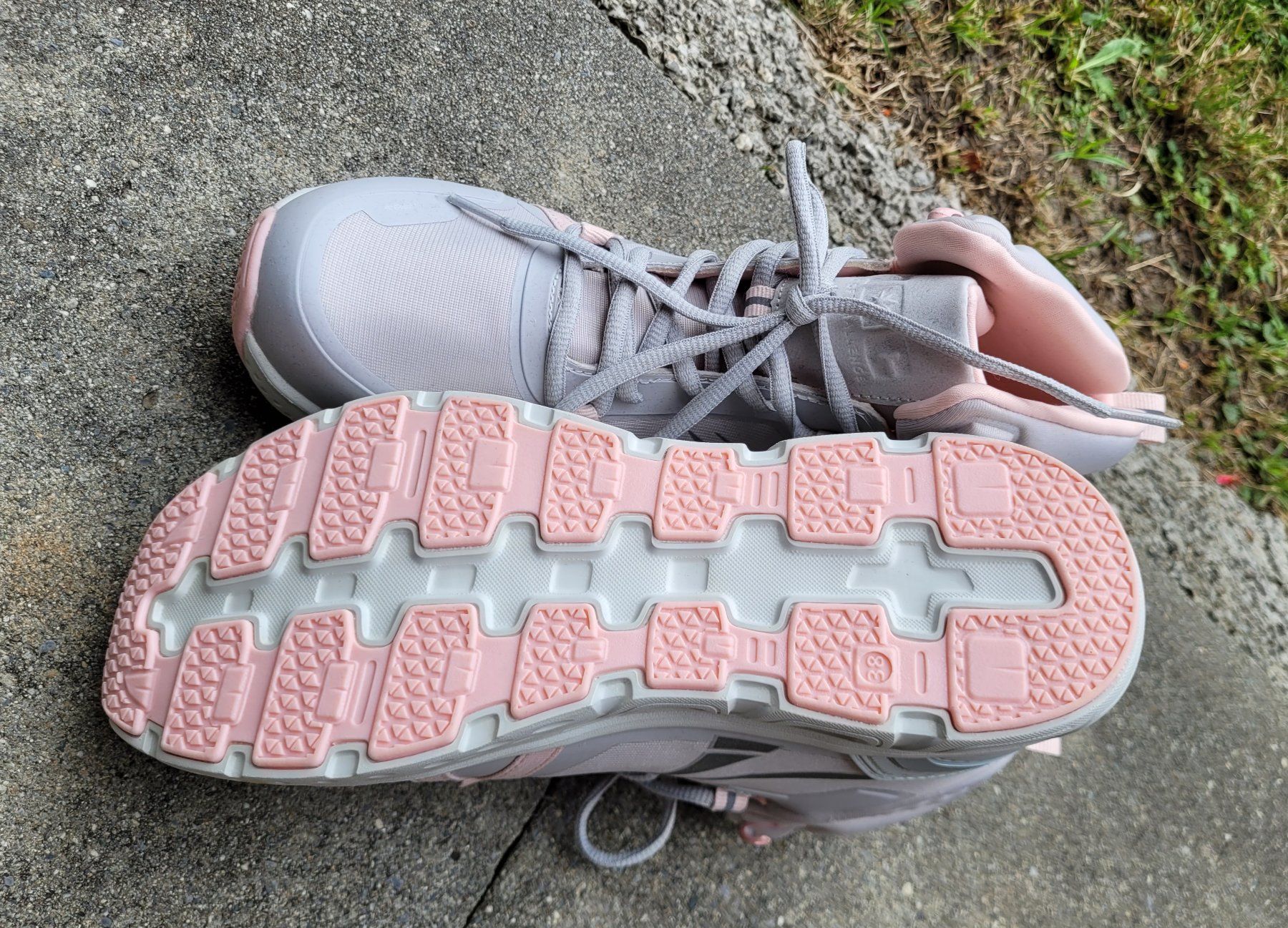 Scarpe da donna: Schuh – Usato da Sevelen venduto da Motchi 3