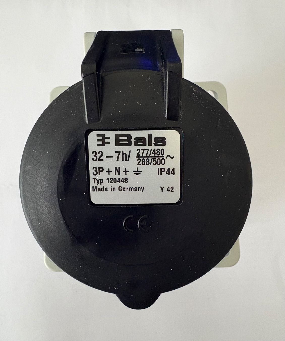 Spine: Bals Einbau Steckdose 32A 5-polig IP44 – Usato da Koppigen venduto da dan_y2bm