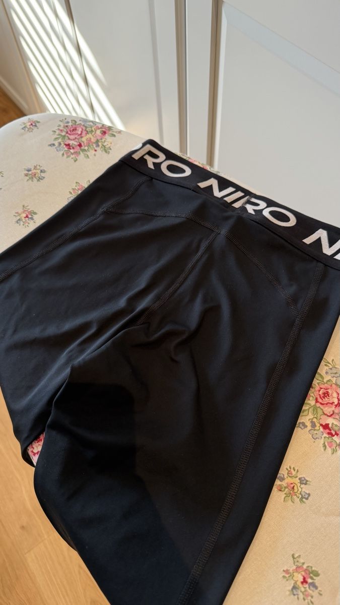 Nike Leggings: Nike Leggings Gr. S - wie neu – Nuovo (secondo la descrizione) da Weiningen ZH venduto da Jeolina 2