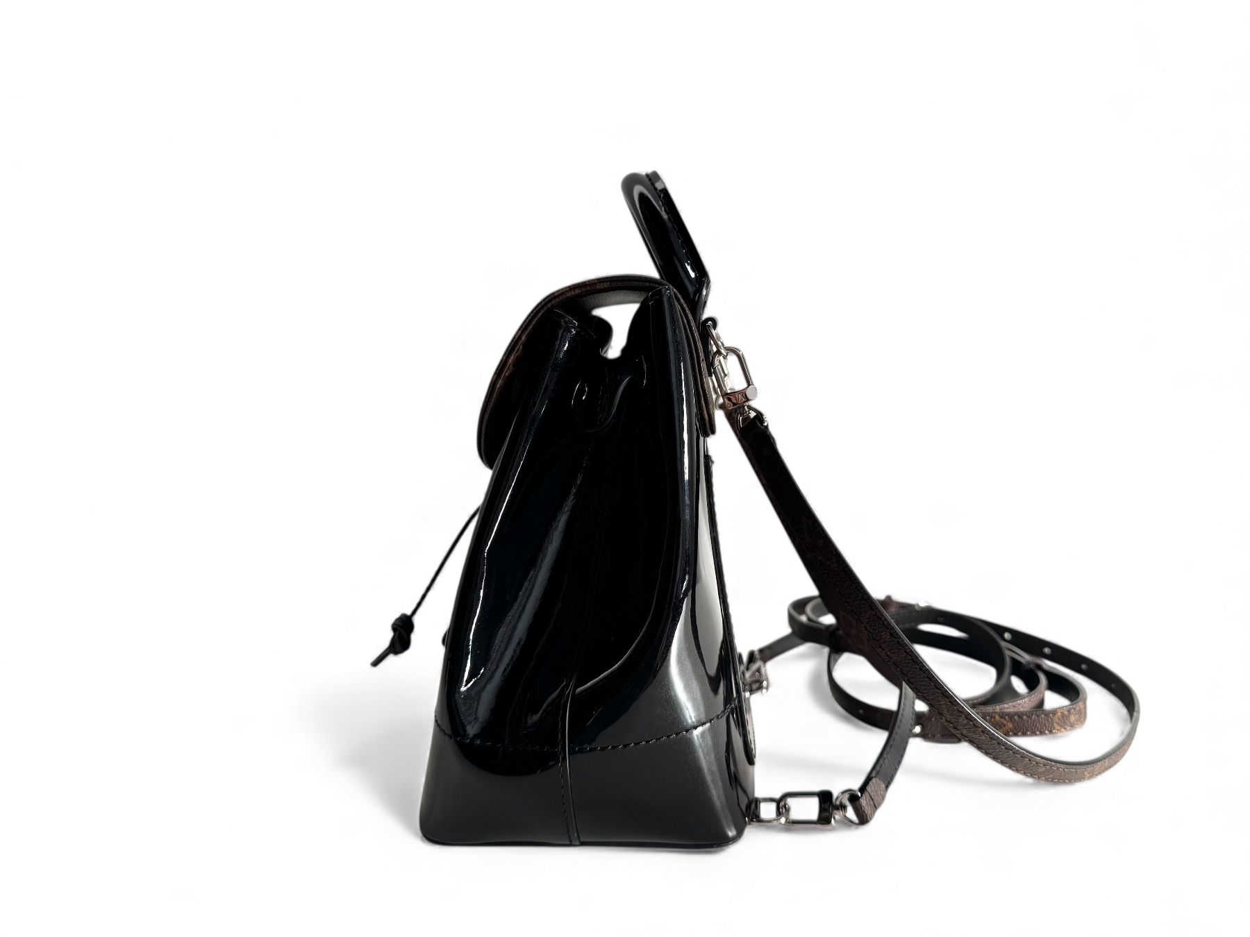 Louis Vuitton Borse da donna: LOUIS VUITTON  Patent Monogram Hot Springs Backpack Tasche – Usato da Kriens venduto da hannaandkiko 2