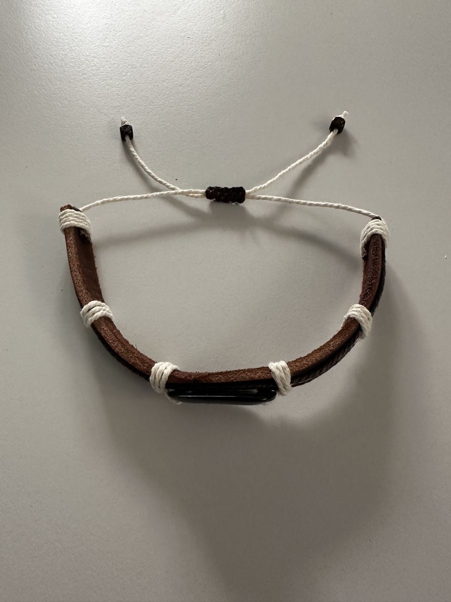 Bracciali & Braccialetti: Armband Leder braun mit Elefantenmotiv – Nuovo (secondo la descrizione) da Hombrechtikon venduto da Redzonk 2