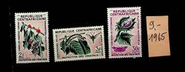 CENTRAFRIQUE SÉRIE TIMBRES NEUFS** 1965. COTE 9 EUROS /U546