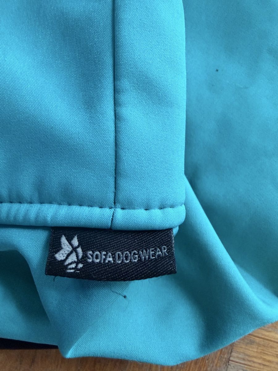 Bekleidung: Sofa Dog Wear  – Gebraucht aus Winznau von Rainbow-13 2