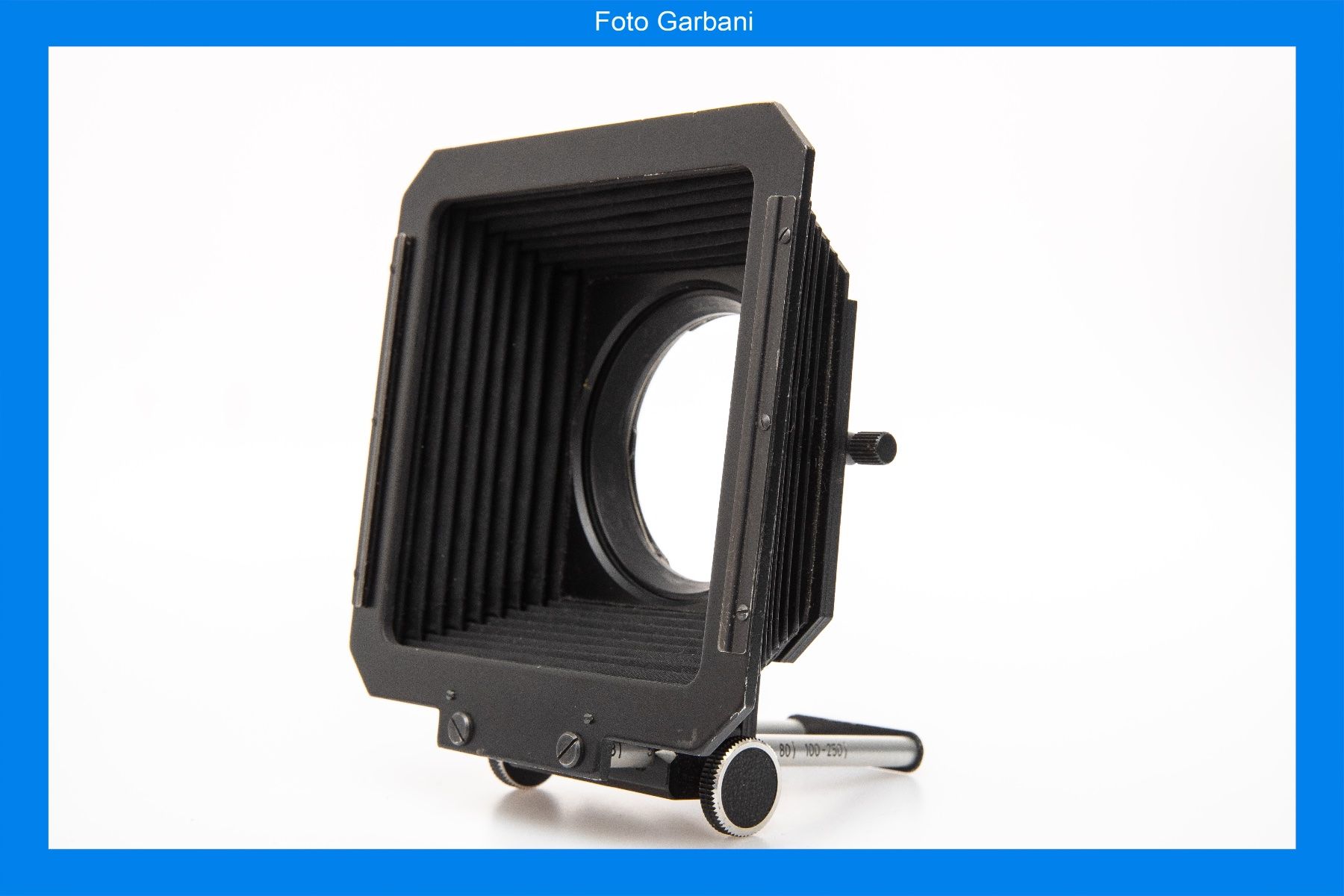 Hasselblad Fotocamera: Hasselblad Shade Compendium Graft 80 100-250 – Usato da Muralto venduto da FotoGarbani