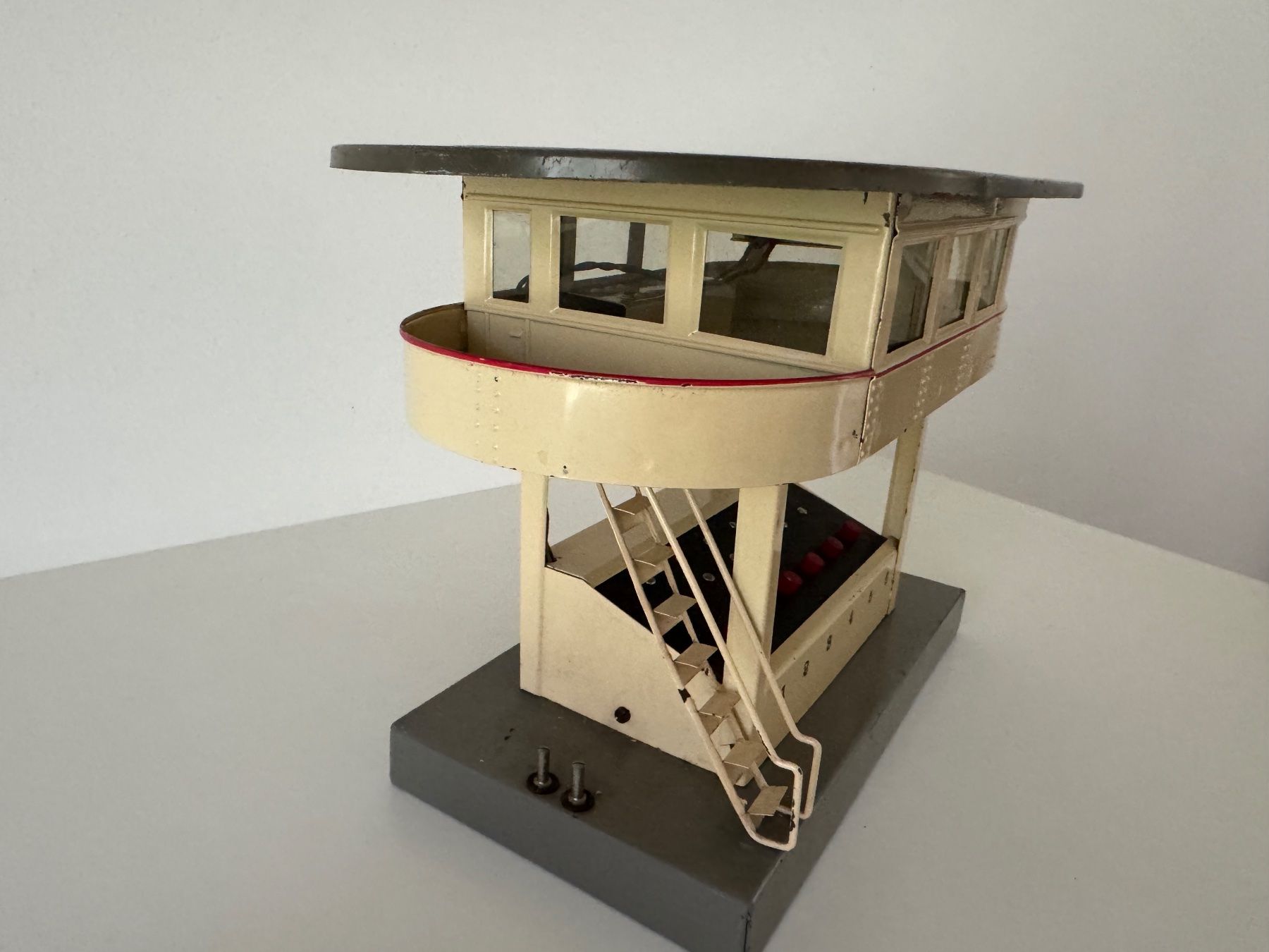 Märklin Modelleisenbahnen: Märklin - Stellwerk 13729/6 – Gebraucht aus Winterthur von Arma3 5
