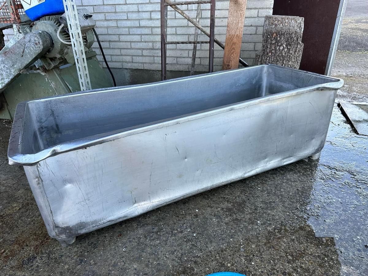 Altre Decorazioni per giardino: Wanne / Tränkewanne – Usato da Zwillikon venduto da Jill26
