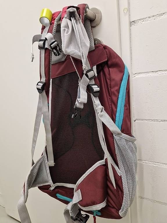 Zaini: Crane Wanderrucksack. – Usato da Dübendorf venduto da Olenaaa 1