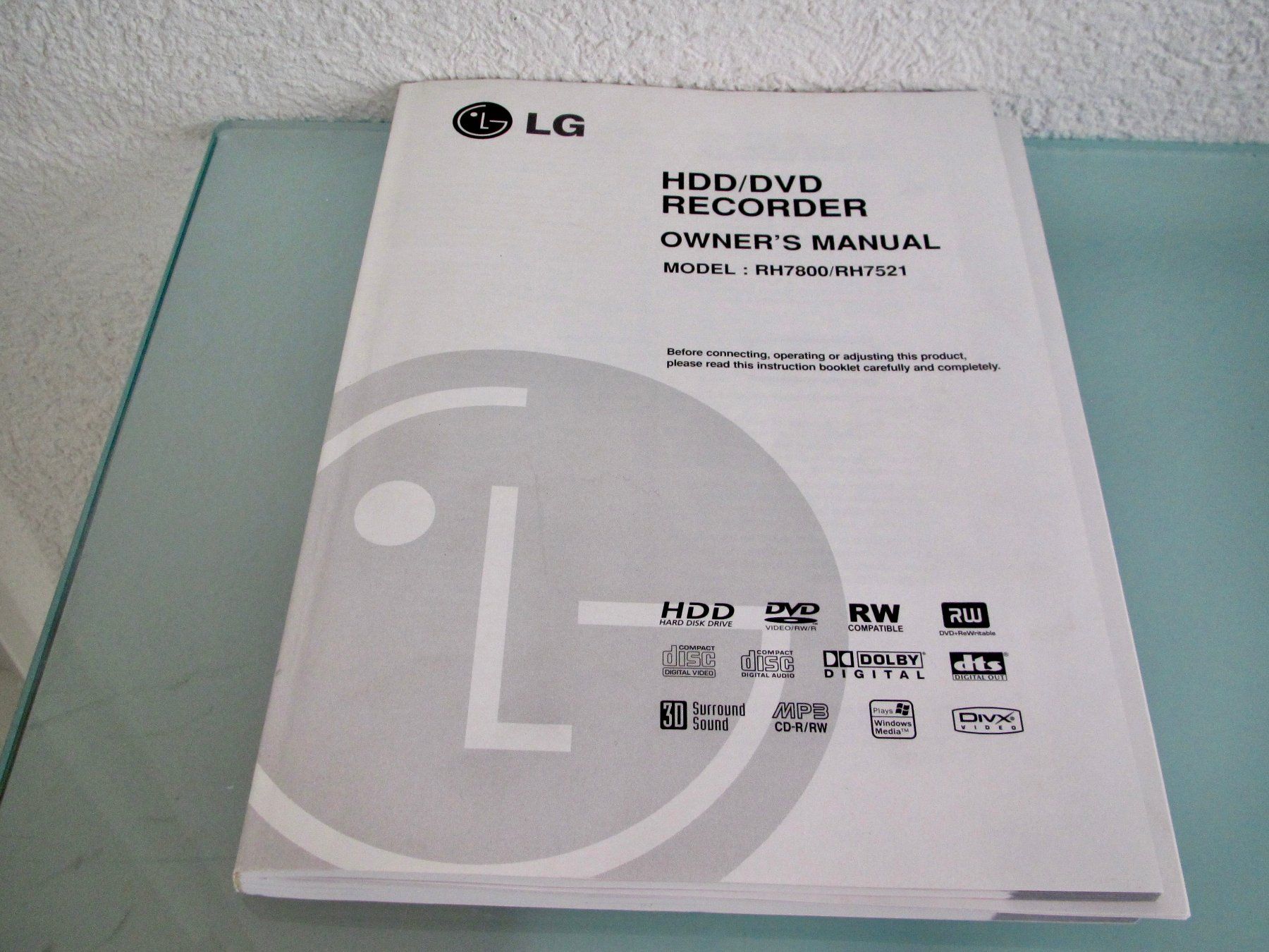Philips Televisori: INSTALLATION DE TELEVISION PHILIPS COMPLETE – Usato da Murten venduto da Selliot 8