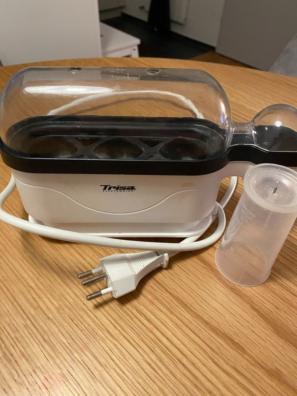 Trisa Elettrodomestici da cucina: Eierkocher für 3 Eier – Usato da St. Gallen venduto da art_pn78 1