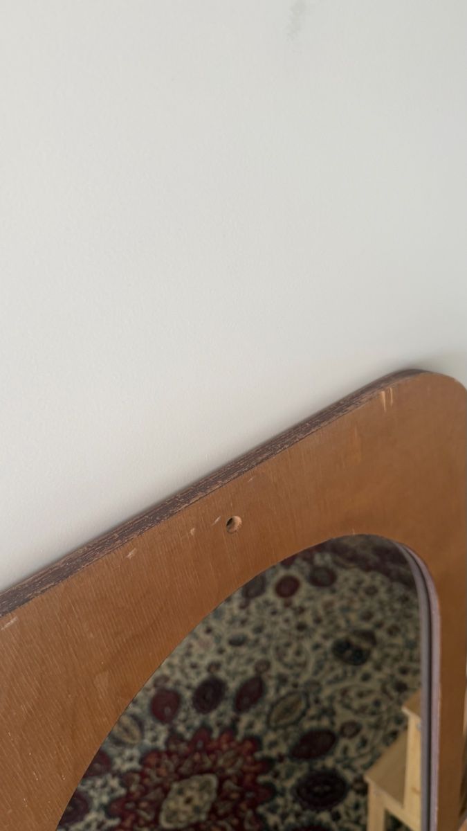 Specchi: Mid century Wood Frame Mirror Vintage – Usato da Meilen venduto da KatKatHar 4