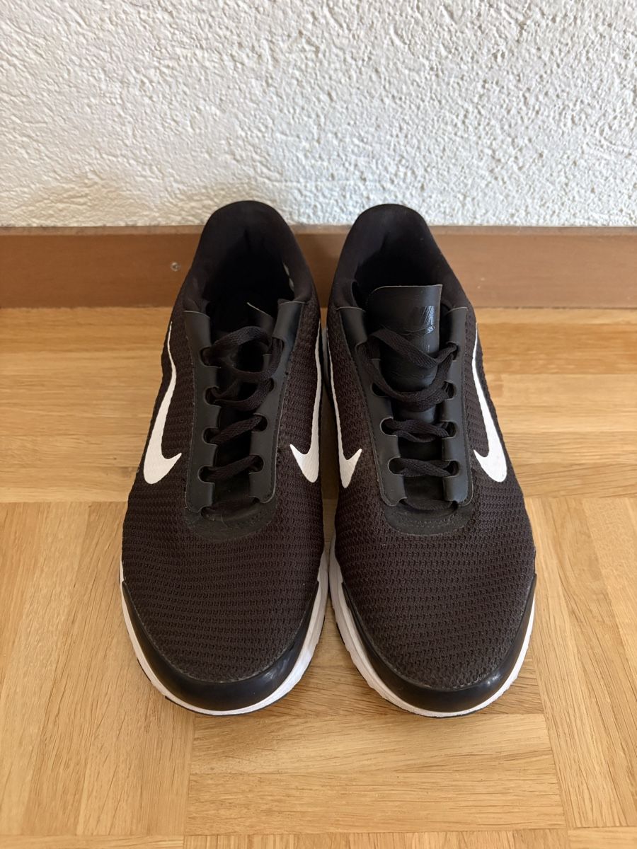 Nike Damenschuhe: Nike Air – Neu (gemäss Beschreibung) aus Wetzikon ZH von eltorors 2