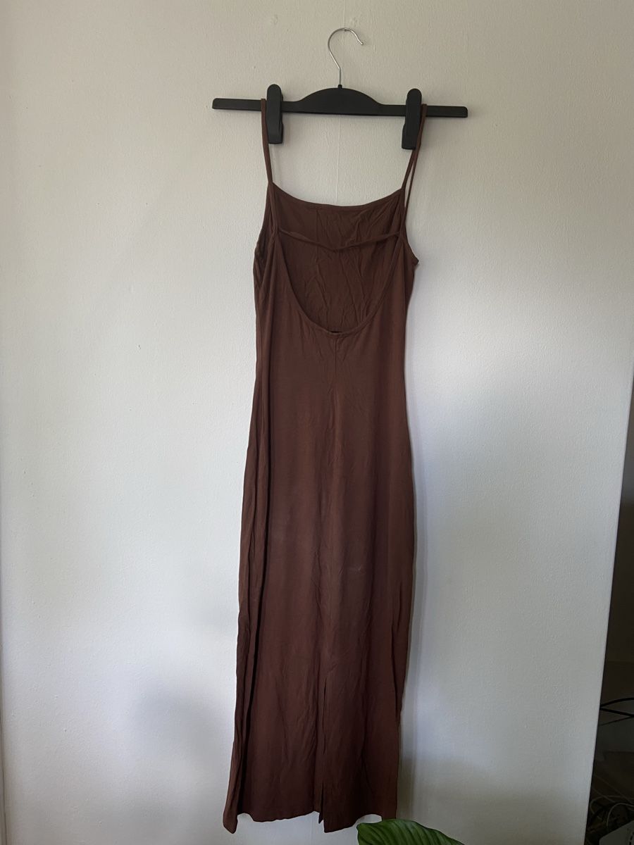 Vestiti: Braunes schlichtes Kleid – Usato da Zürich venduto da cas_x6pw 1