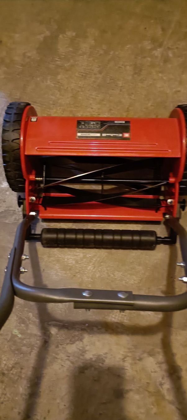 Einhell Rasenmäher: Tondeuse manuelle Einhell Handmower jamais utilisé – Neu (gemäss Beschreibung) aus La Chaux-de-Fonds von nicesun 3