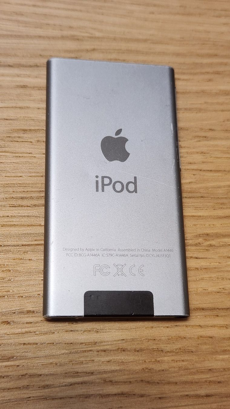 Apple Lettore multimediale portatile: iPod Nano 7th gen – Usato da Zollikofen venduto da lagavulin03 1