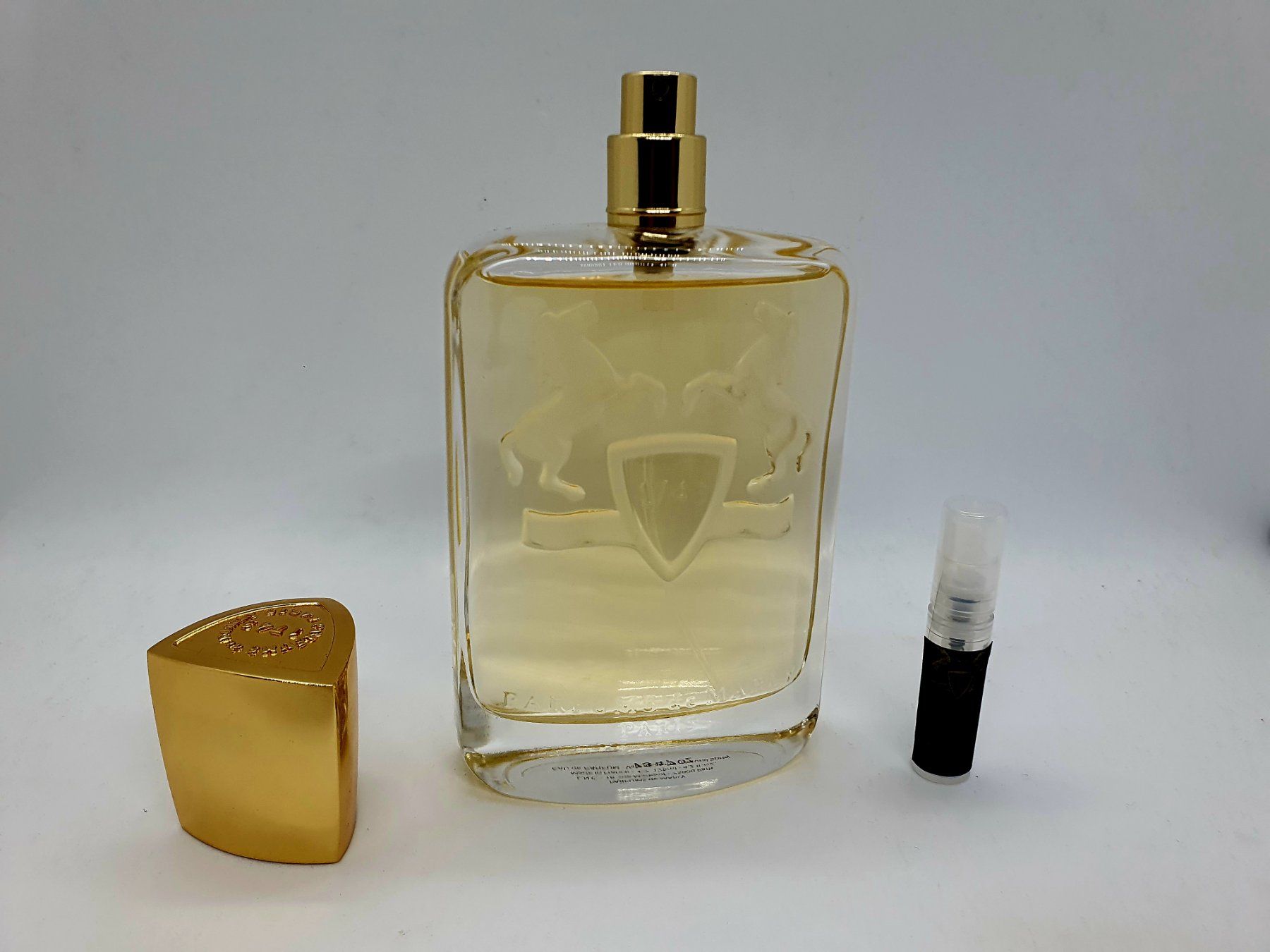 Profumi & Eau de Toilette: 2 ml PARFUMS DE MARLY SHAGYA ABFÜLLUNG – Nuovo (secondo la descrizione) da St. Gallen venduto da CaliSunshine