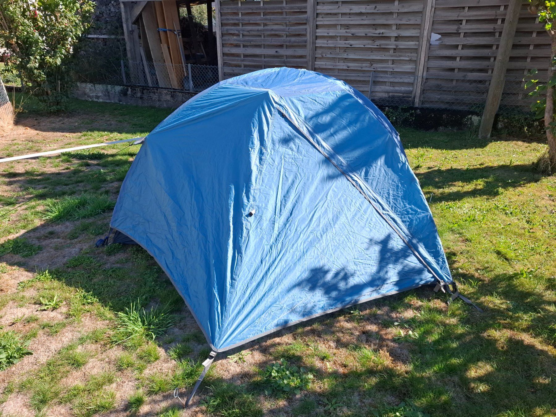 Zelte: Zelt Sierra Designs blau – Gebraucht aus Utzenstorf von ruby_100 1