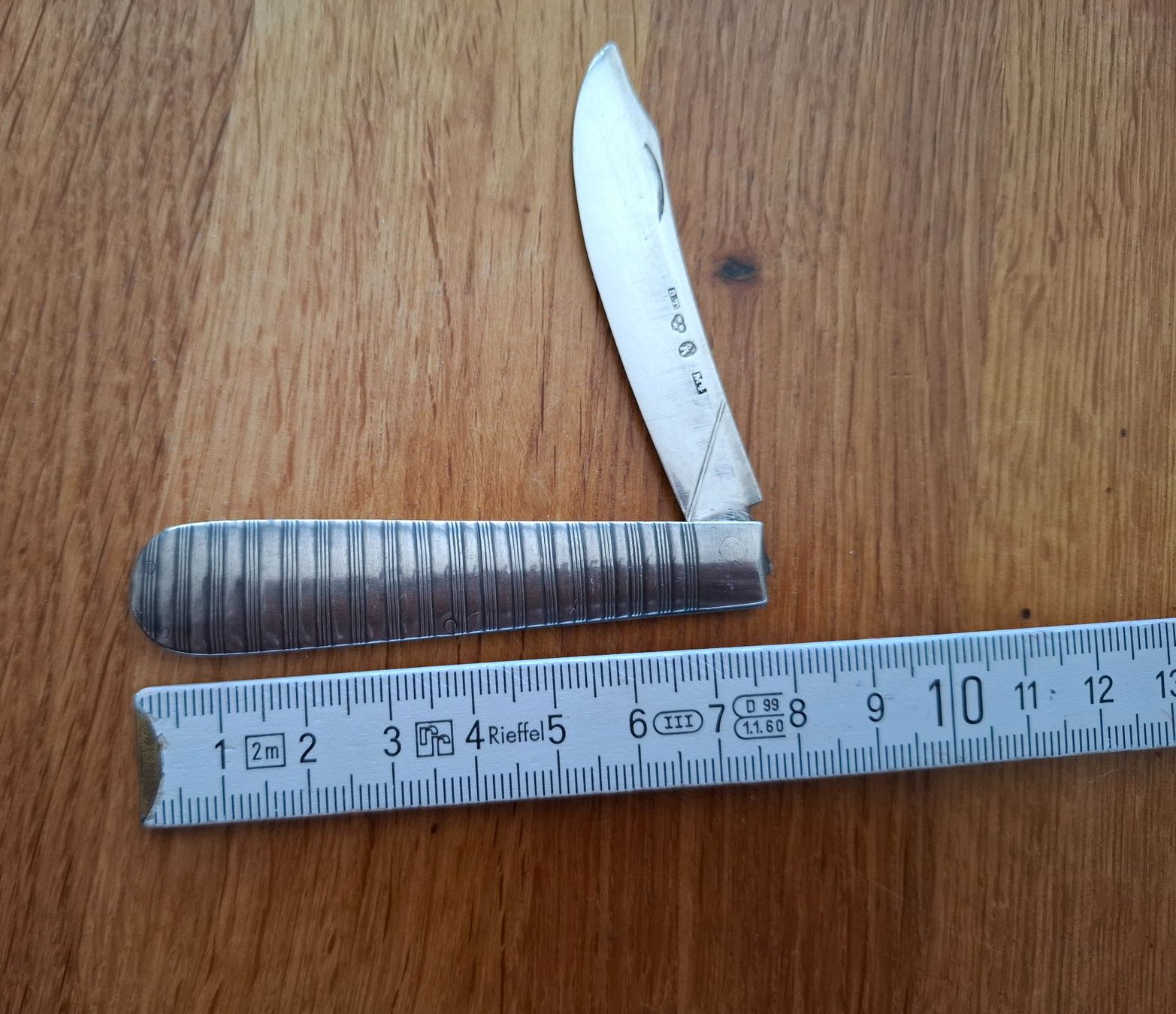 Couteaux de poche: Antikes Klapp- Messer, silber – D'occasion à Zürich par Loubol