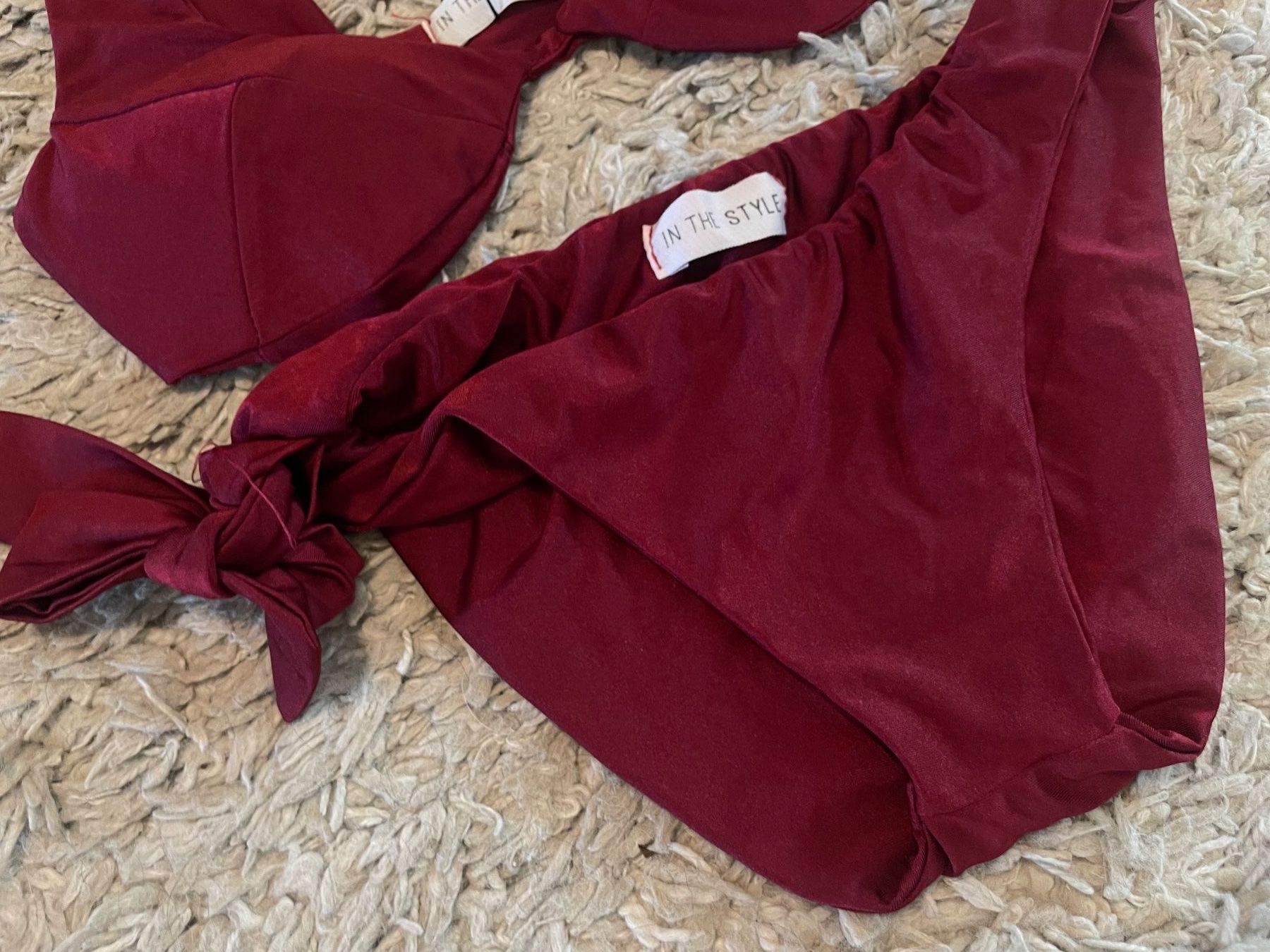 Costumi da bagno & Bikini: Lovely burgundy bikini – Nuovo (secondo la descrizione) da Genève venduto da lailas_things 3