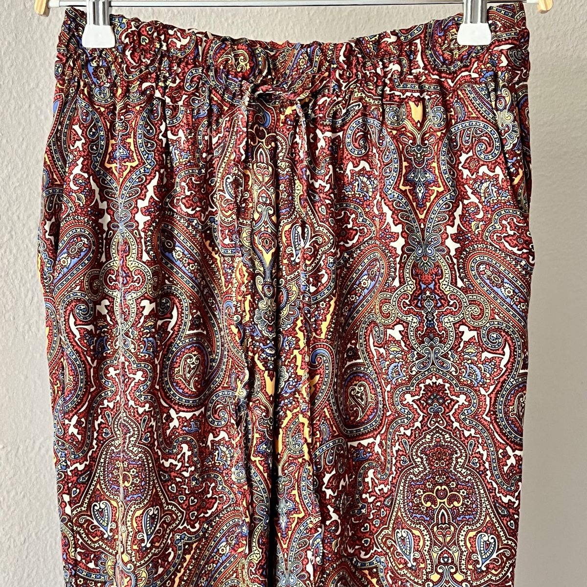Zara Pantalons: ZARA Harlempants – Neuf (Voir description) à Lütisburg par mahee 2