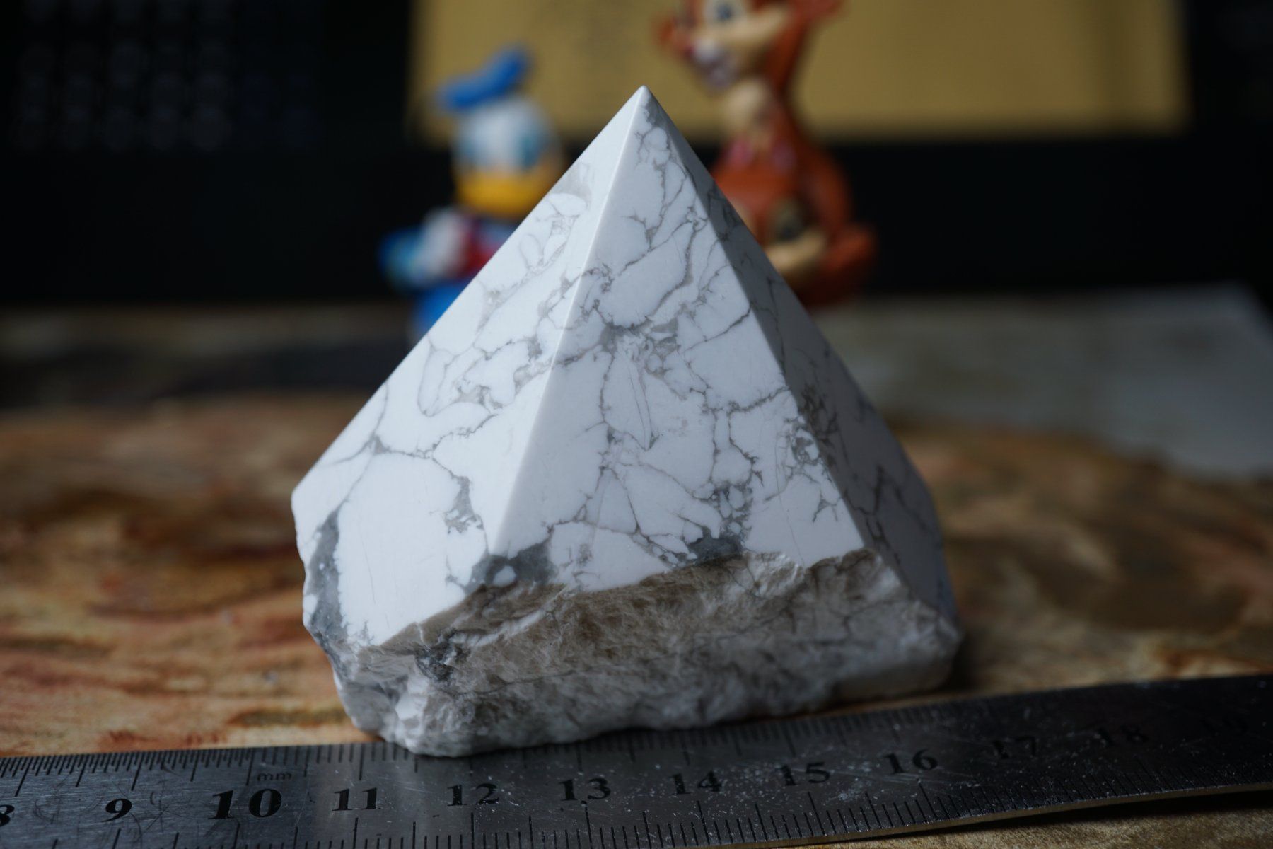 Minerali & Pietre curative: Magnesit   Spitze   6cm x  4cm – Nuovo e nell'imballaggio originale da Eschenbach SG venduto da topstone 5