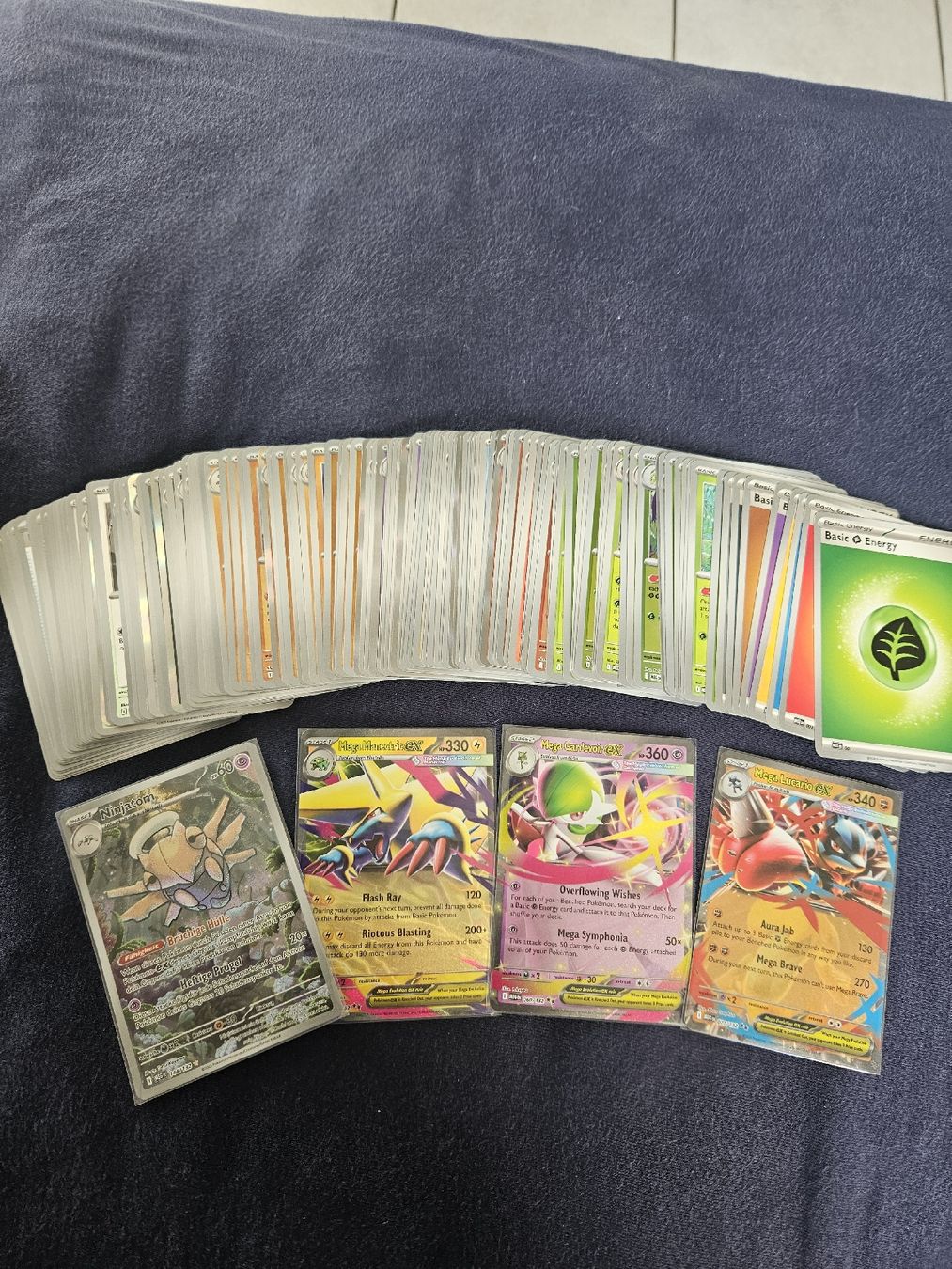Pokémon Carte collezionabili: Pokemon Mega Evolution Lot MEG – Nuovo (secondo la descrizione) da Zürich venduto da pintolino