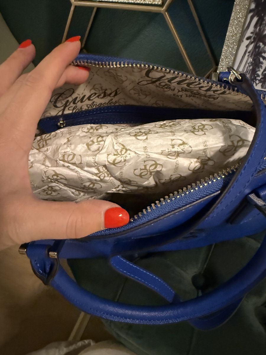 Guess Borse da donna: Neue guess Tasche – Nuovo e nell'imballaggio originale da Kaiseraugst venduto da Bil2305 2