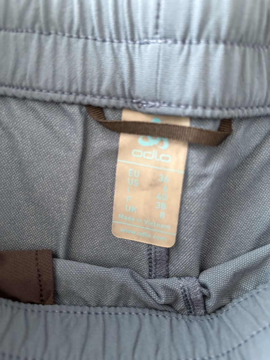 Odlo Hosen: Odlo Danen Shorts Gr. 36 – Neu (gemäss Beschreibung) aus Rotkreuz von Bonito77 1