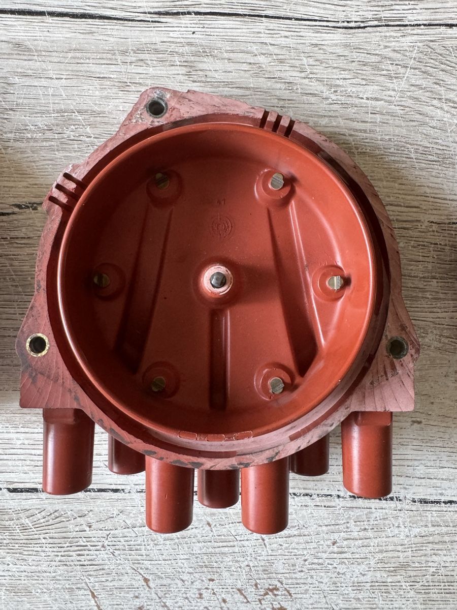 BMW Tutti pezzi di ricambio auto: Verteilerkappe BOSCH BMW E30 325ix R6Z B1987 – Usato da Würenlos venduto da Fejzo1987 2