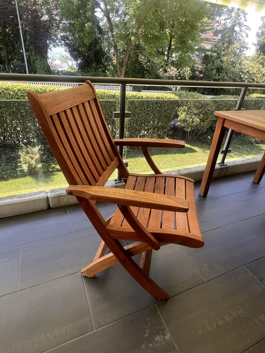 Tavoli: Teak Holz Gartentisch mit Stühlen – Usato da Uetikon am See venduto da 150960 2