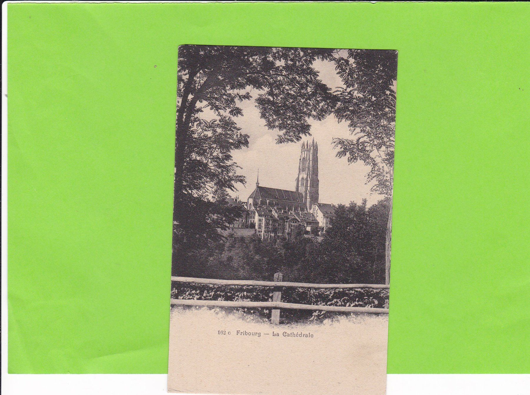 Cartoline postali: Fribourg-La Cathédrale – Usato da St. Peterzell venduto da neckertal