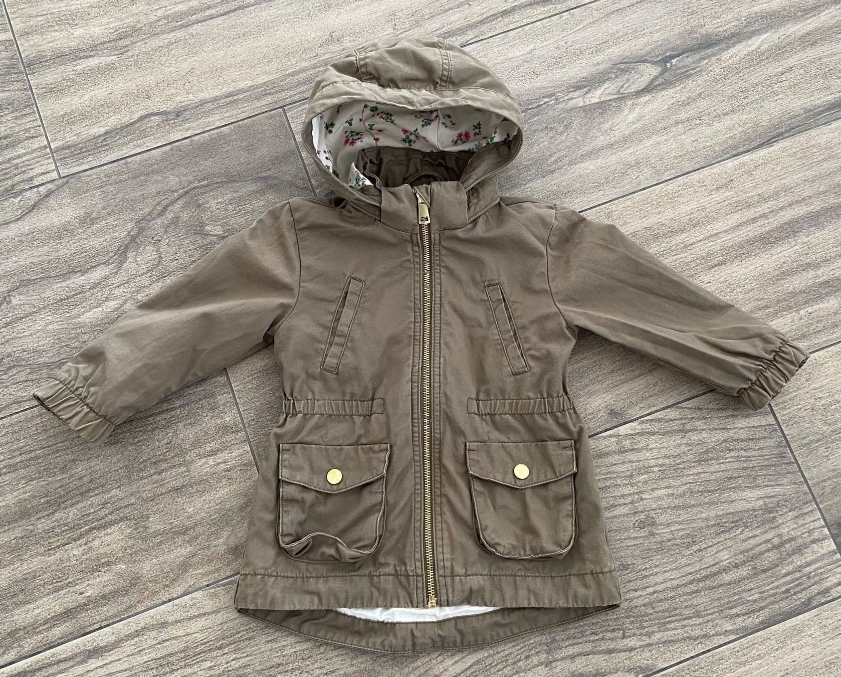 Giacche & Cappotti: Schöne Jacke (Parka) - Grösse 98 – Usato da Pfäffikon ZH venduto da Mihu79