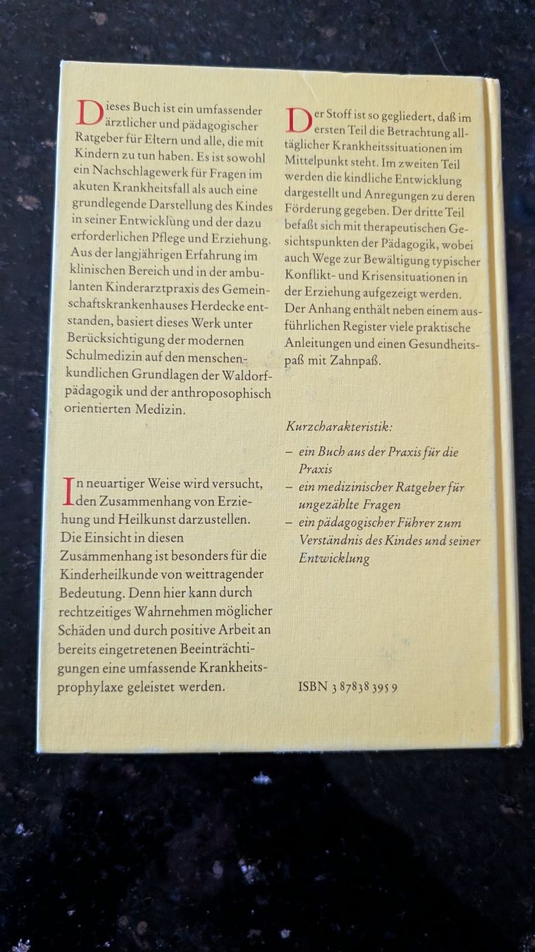 Libri: Buch "Kindersprechstunde", ein medizinischer Ratgeber – Usato da Augst BL venduto da Zitrusfrucht 1