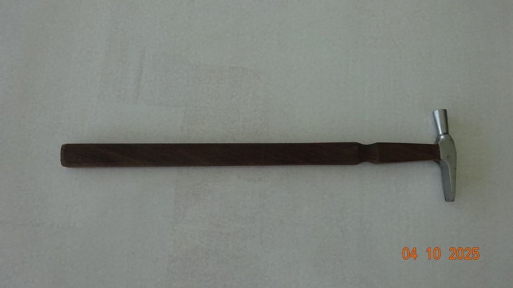 Petit Marteau Ancien D'horloger/bijoutier - Marque Tissot, Outil Vintage Pour Travaux Délicats