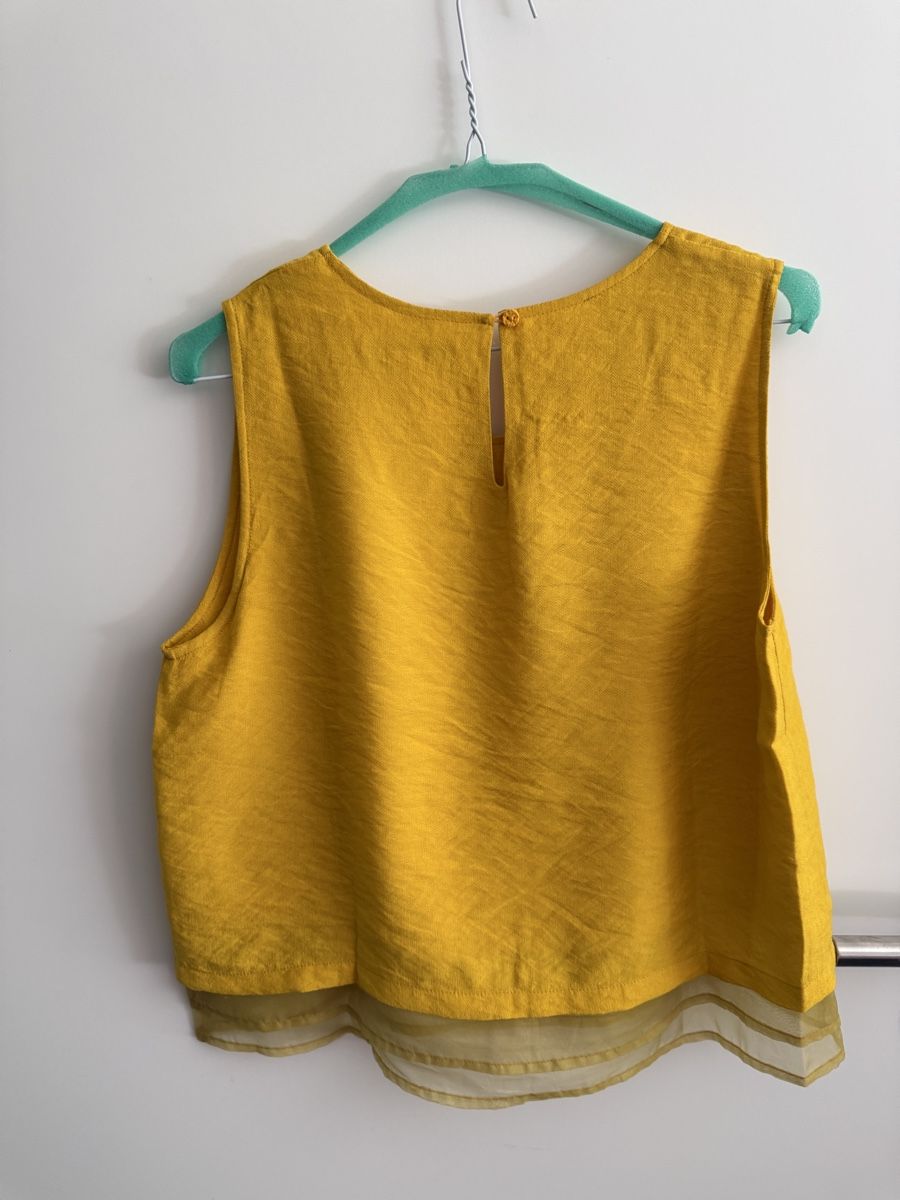 Top: Cubic Yellow Summer Top, Size M, Sleeveless  – Nuovo (secondo la descrizione) da zug venduto da Inaar 3