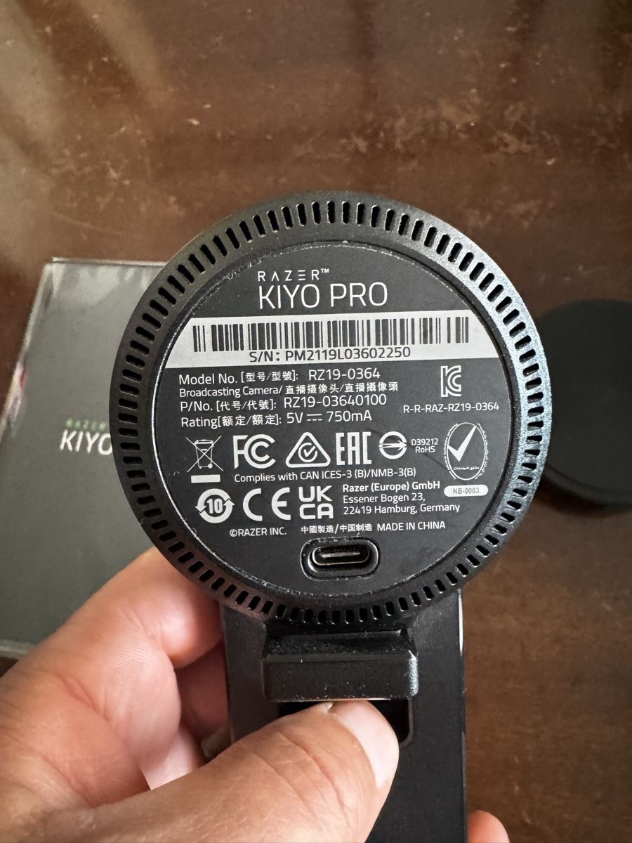 Razer Webcam: Webcam Kiyo Pro Razer - 1080p 60FPS – Usato da Genève venduto da csedunum 2