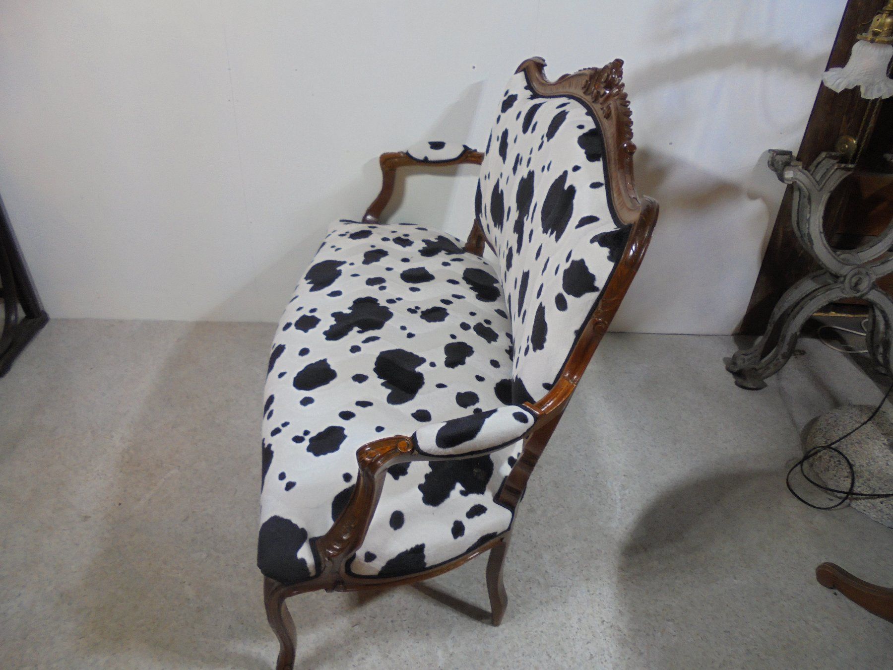 Divani: Antikes Sofa – Usato da Bern venduto da Truvaille 1