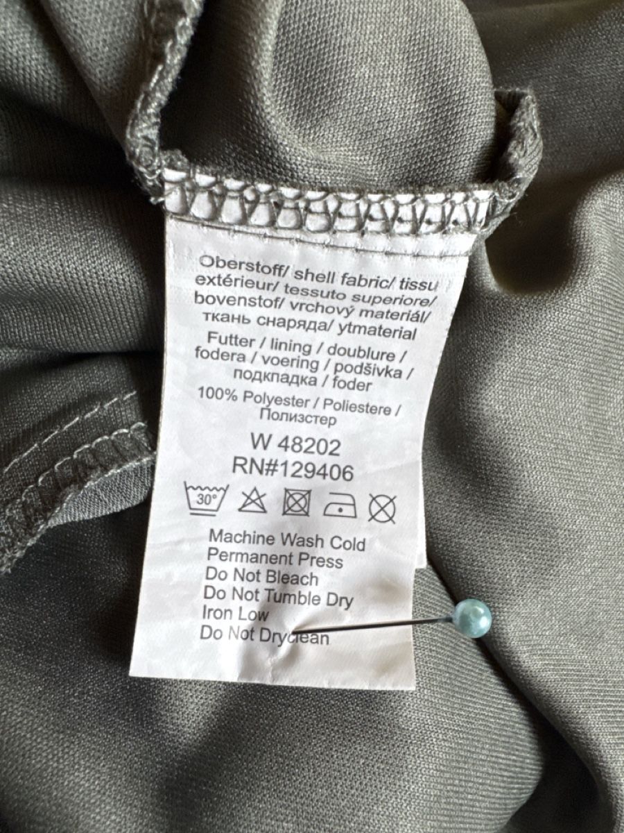 Top: Blusentop Gr.44 olive – Nuovo (secondo la descrizione) da Mauren venduto da ducducturi 8