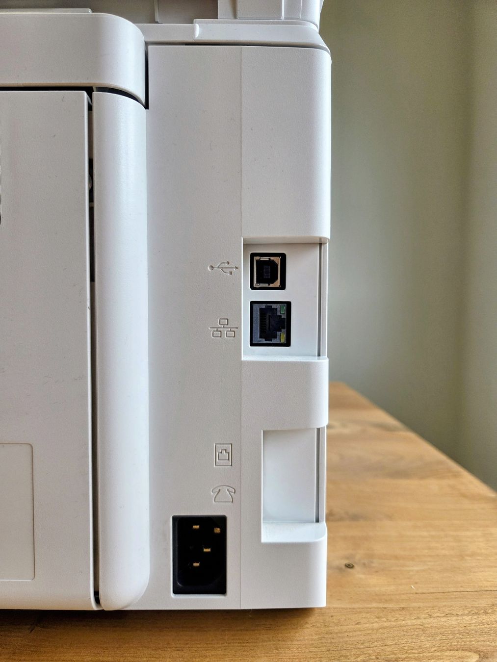 Hewlett Packard Stampanti: HP LaserJet Pro MFP M148dw Multifunktions Drucker. WLAN – Usato da Luzern venduto da goepf6014 4