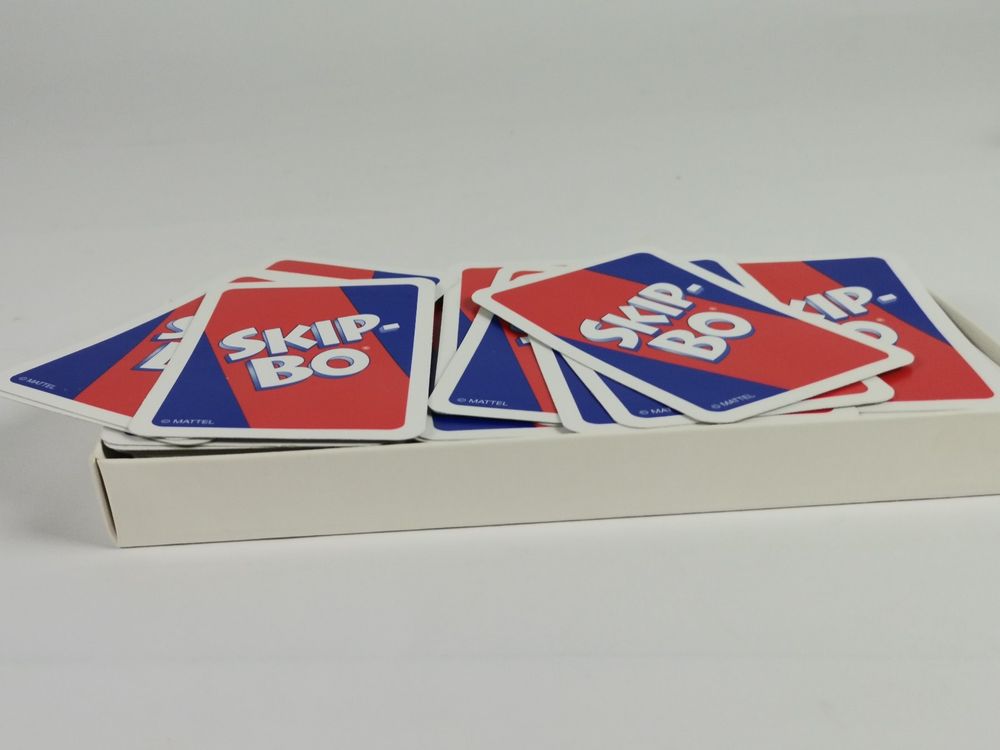 Mattel Games Skip-Bo Deluxe (Tedesco, 2 - 6 Giocatori
