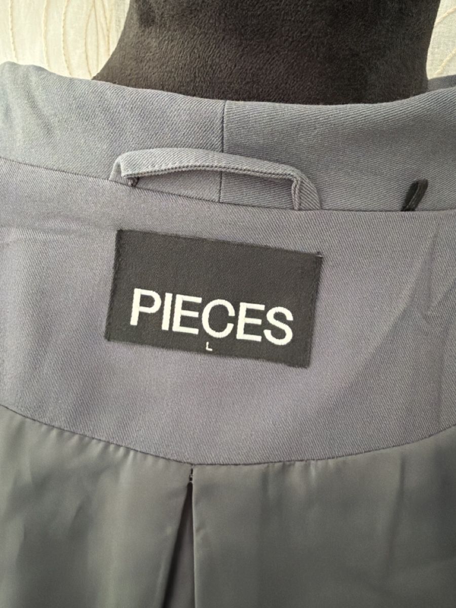 Pieces Giacche: Eleganter Blazer Pieces – Nuovo (secondo la descrizione) da Muri AG venduto da ReBoutique 2