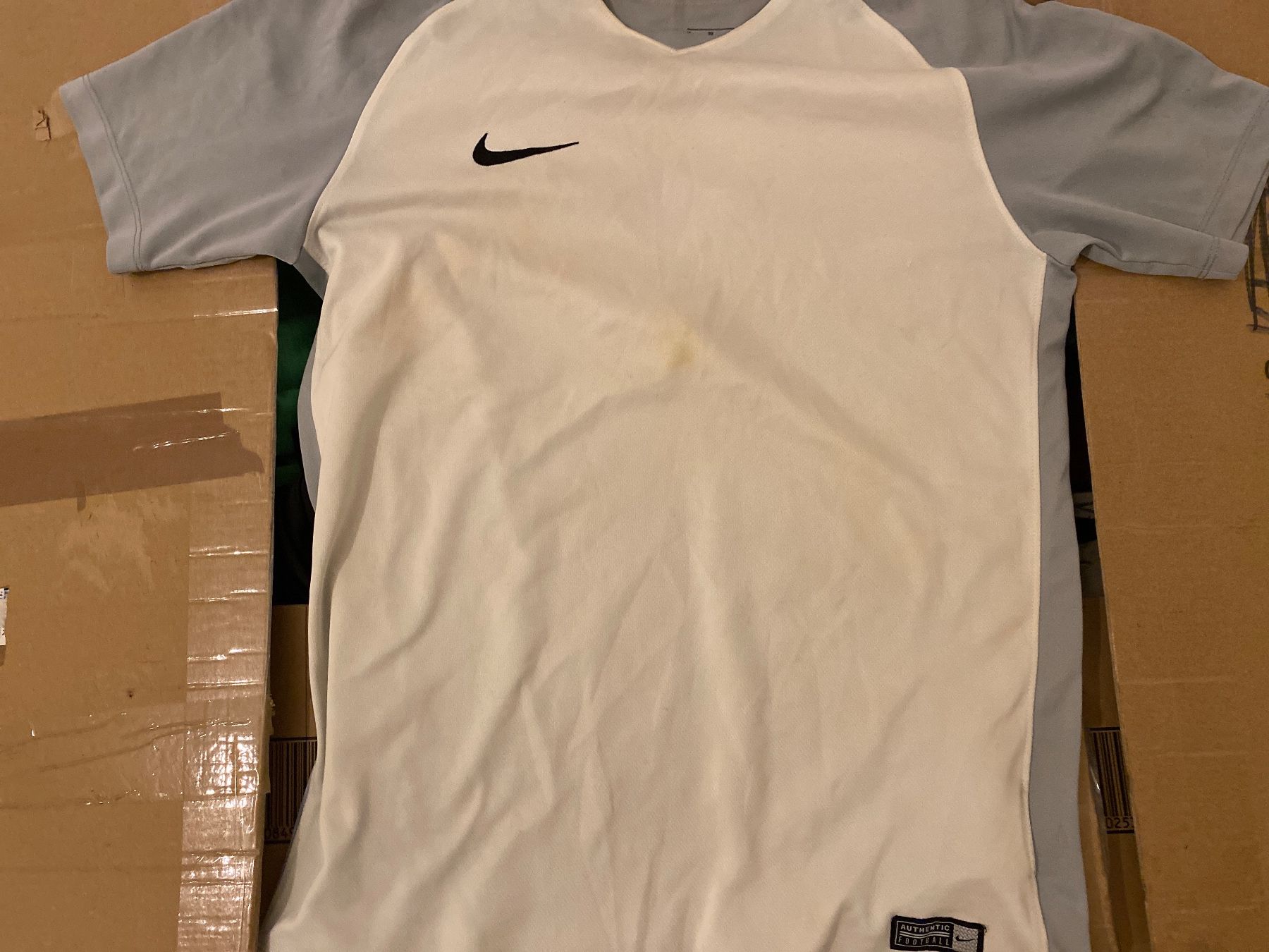 T-shirts: Shirt – D'occasion à Münsingen par lyf_j8ng