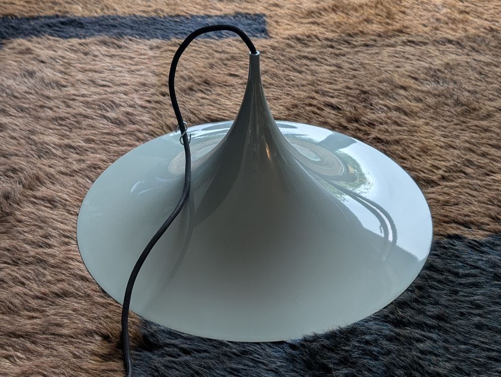 Gubi Lampadari & plafoniere: Gubi Semi Pendent Leucht 47cm "Dusty Blau" – Usato da Zürich venduto da iamliam 1