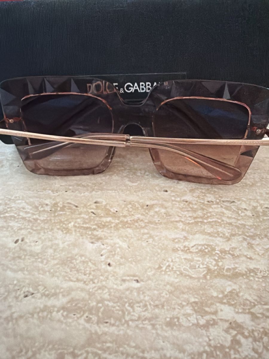 Dolce & Gabbana Occhiali & Lenti: DOLCE & GABBANA Sonnenbrille – Usato da Siebnen venduto da ker_zq7c