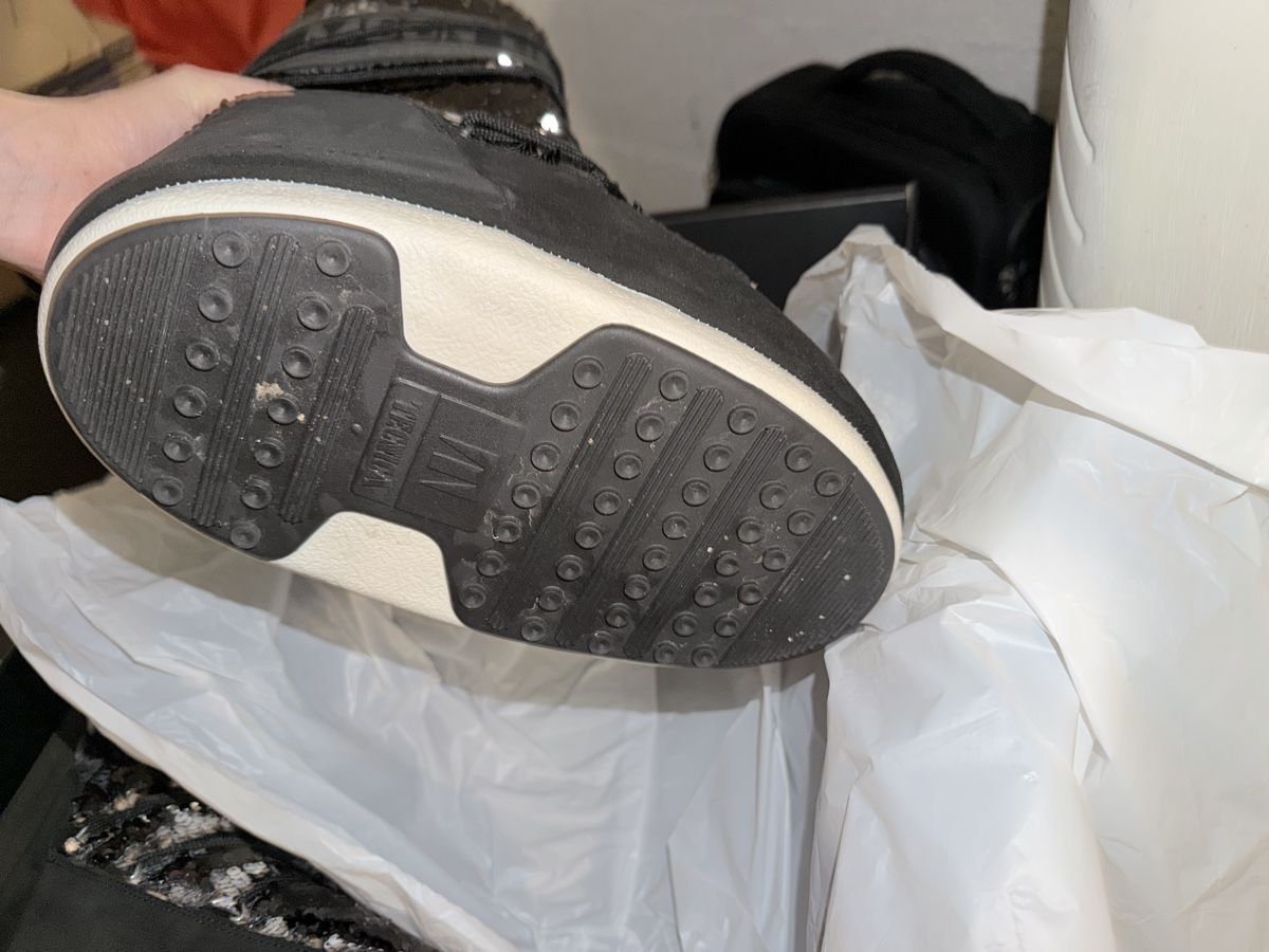 Moon Boot Scarpe da donna: Moon Boot Classic Disco Noir Taille 39/41 – Nuovo (secondo la descrizione) da Chamoson venduto da NLo_ 5
