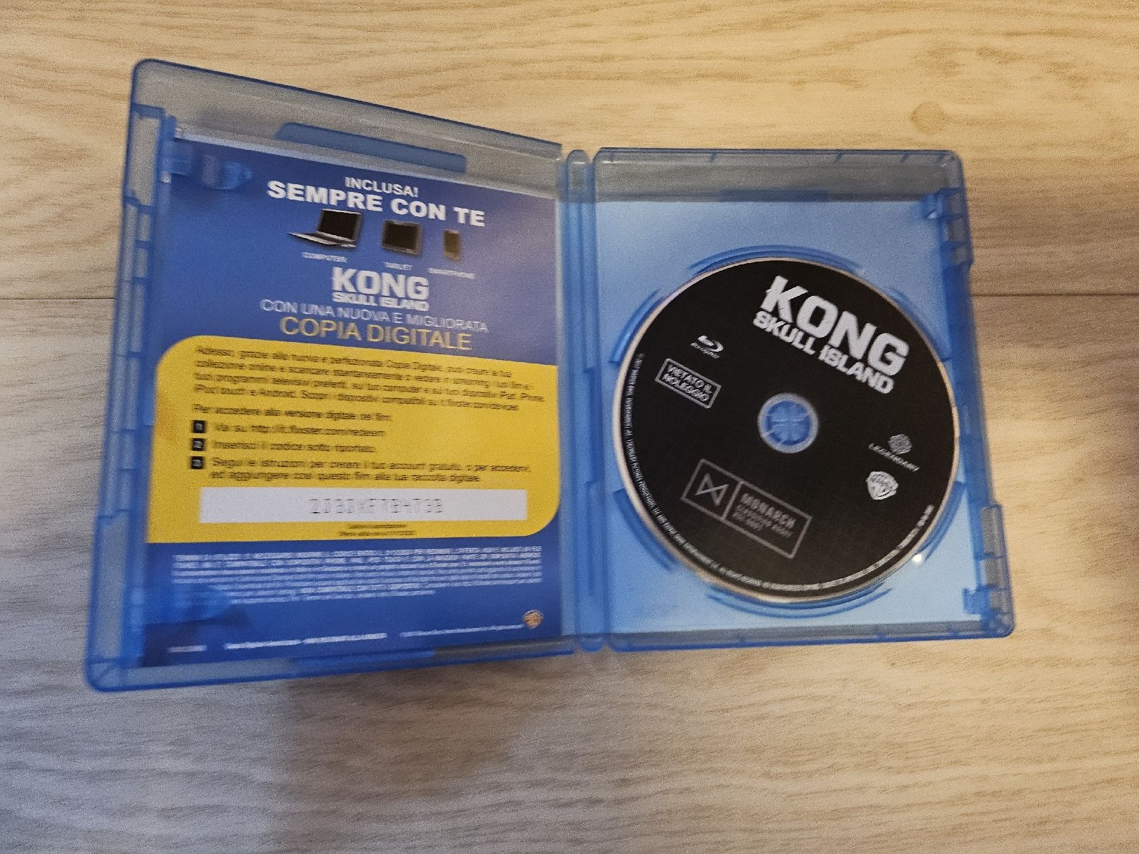 Tutti i DVDs: Kong: Skull Island Blu-ray – Usato da La Joux FR venduto da car_ck96 1