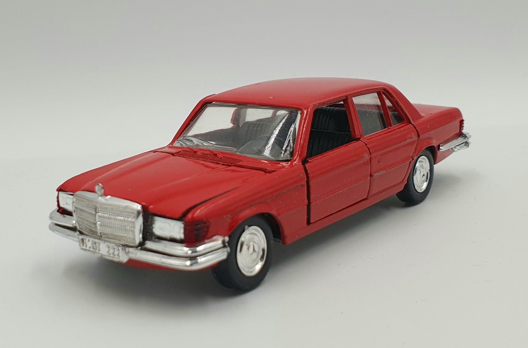 Schuco Modellini d'auto: Schuco Mercedes-Benz 450SE – Usato da Flawil venduto da RoverVitesse 2